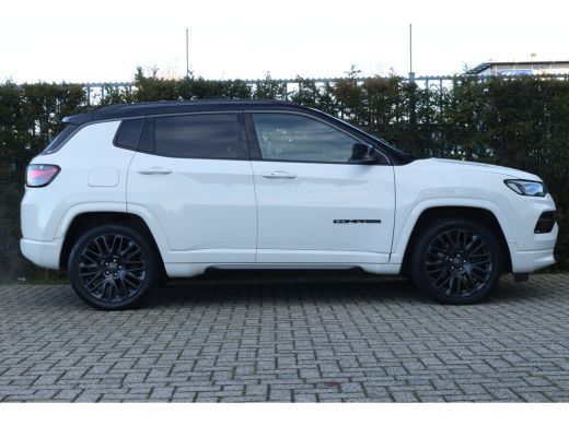 Jeep Compass S 4XE 240 | Adapt. Cruise | Stoelventilatie | Stuurverwarming | Elektr. klep | Camera | Keyless |... ActivLease financial lease