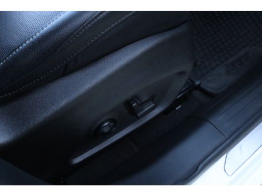 Jeep Compass S 4XE 240 | Adapt. Cruise | Stoelventilatie | Stuurverwarming | Elektr. klep | Camera | Keyless |... ActivLease financial lease