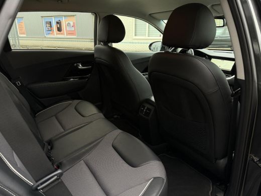 Kia e-Niro Aut. Dynamic Edition 64kWh | Navi | Camera | LED | ActivLease financial lease