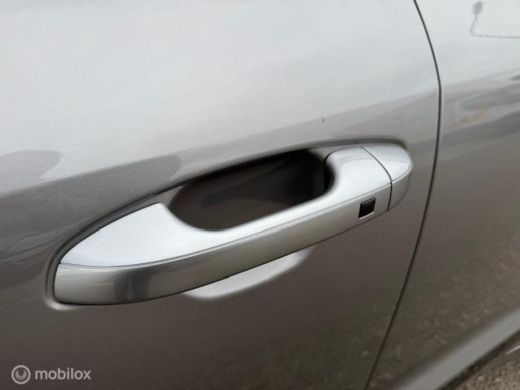 Kia Niro EV DynamicPlus Line , 450 km electrisch rijden , Luxe uitvoering , Prive Glass , Lederen bekleding ,... ActivLease financial lease