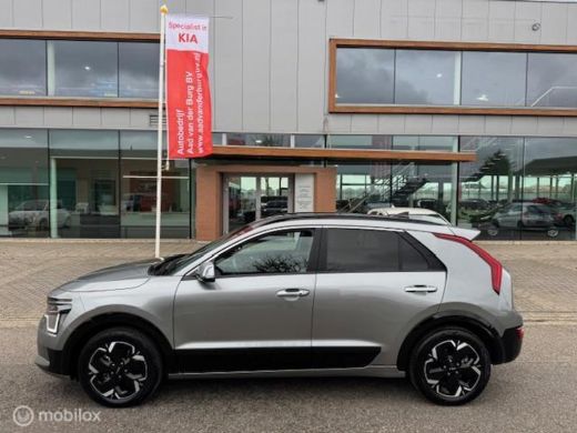 Kia Niro EV DynamicPlus Line , 450 km electrisch rijden , Luxe uitvoering , Prive Glass , Lederen bekleding ,... ActivLease financial lease