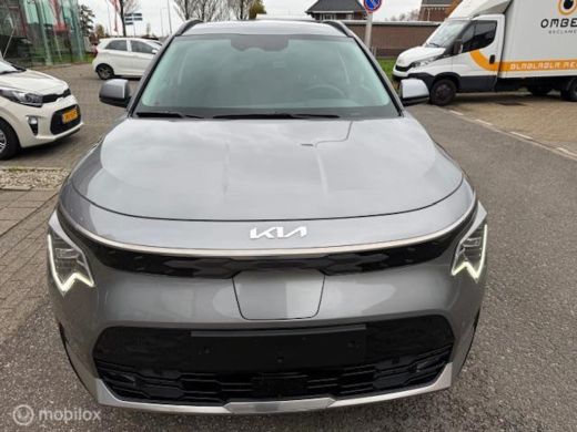 Kia Niro EV DynamicPlus Line , 450 km electrisch rijden , Luxe uitvoering , Prive Glass , Lederen bekleding ,... ActivLease financial lease