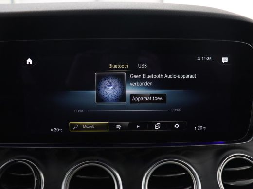 Mercedes-Benz E-Klasse 300e Avantgarde | Panoramadak | Adaptive cruise | Stoelverwarming | Carplay | Camera | Sfeerverli... ActivLease financial lease