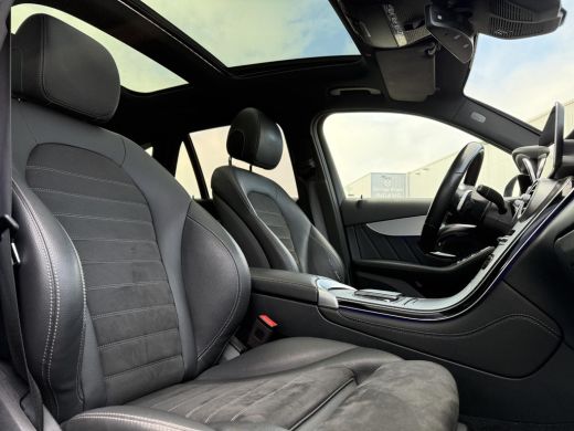 Mercedes-Benz GLC 300e 4MATIC AMG | Navi | Panorama | Trekhaak | Burmester | ActivLease financial lease