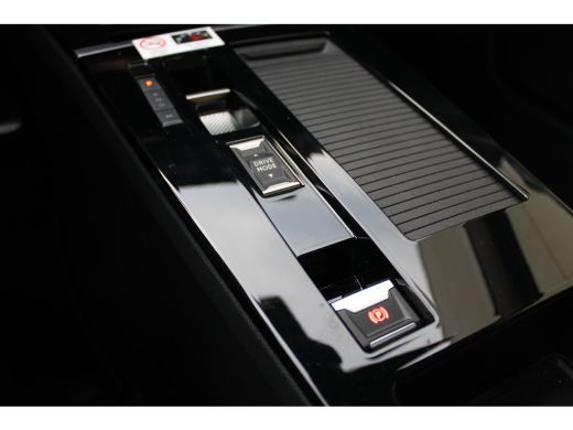 Opel Astra 1.2 Turbo Hybrid Ultimate | Automaat | Navigatie | Camera | LED Koplampen | 18 Inch lichtmetaal |... ActivLease financial lease