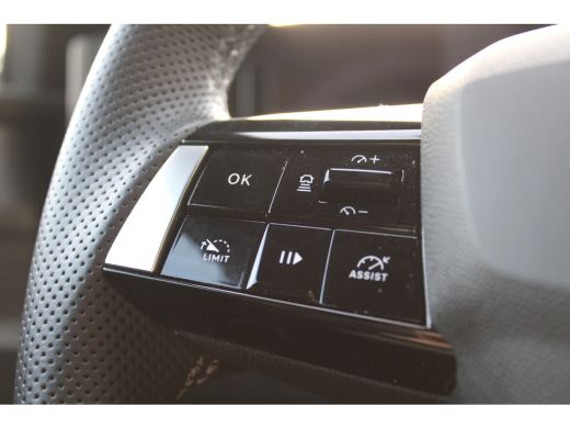 Opel Astra 1.2 Turbo Hybrid Ultimate | Automaat | Navigatie | Camera | LED Koplampen | 18 Inch lichtmetaal |... ActivLease financial lease