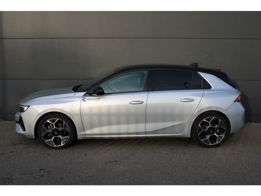 Opel Astra 1.2 Turbo Hybrid Ultimate | Automaat | Navigatie | Camera | LED Koplampen | 18 Inch lichtmetaal |... ActivLease financial lease