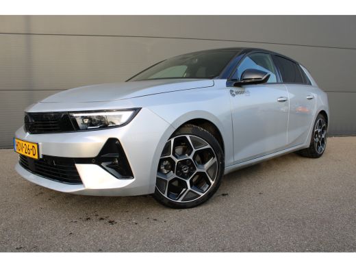 Opel Astra 1.2 Turbo Hybrid Ultimate | Automaat | Navigatie | Camera | LED Koplampen | 18 Inch lichtmetaal |... ActivLease financial lease