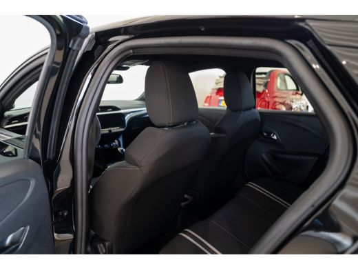 Opel Corsa 1.2 GS | Navigatie | Camera | Parkeersensoren | Climate Controle | Dodehoekbewaking | ActivLease financial lease