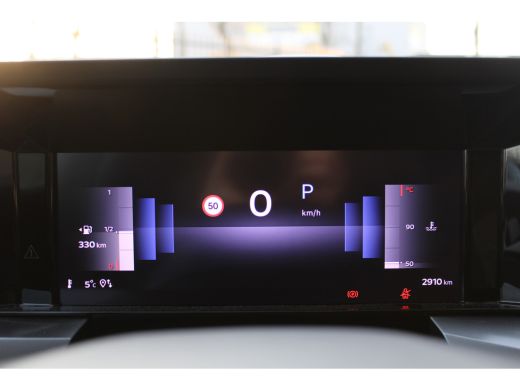 Opel Frontera 1.2 Turbo Hybrid GS | Automaat | Navigatie | Camera | Stoelverwarming | Stuurverwarming | Mild Hy... ActivLease financial lease