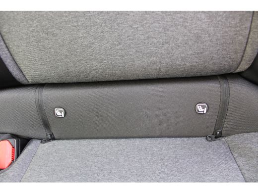 Opel Frontera Edition / Navigatie / Camera / Carplay / Parkeersensoren / LED / Airco / 17'' LMV ActivLease financial lease