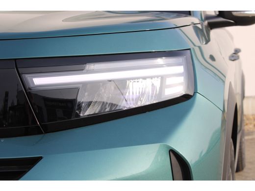 Opel Frontera Edition / Navigatie / Camera / Carplay / Parkeersensoren / LED / Airco / 17'' LMV ActivLease financial lease