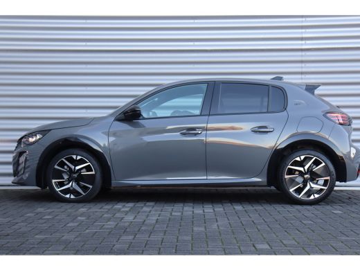 Peugeot 208 HYBRID 100PK GT PACK AUTOMAAT / NAVI / LEDER / CLIMA / PDC / 17" LMV / CAMERA / KEYLESS / PANO. D... ActivLease financial lease