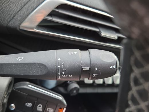 Peugeot 5008 1.2 Allure Advanced grip control Trekhaak | Camera | Full map navigatie | Parkeersensoren ActivLease financial lease