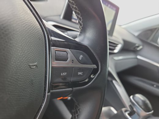 Peugeot 5008 1.2 Allure Advanced grip control Trekhaak | Camera | Full map navigatie | Parkeersensoren ActivLease financial lease