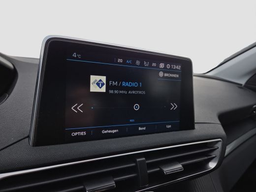 Peugeot 5008 1.2 Allure Advanced grip control Trekhaak | Camera | Full map navigatie | Parkeersensoren ActivLease financial lease