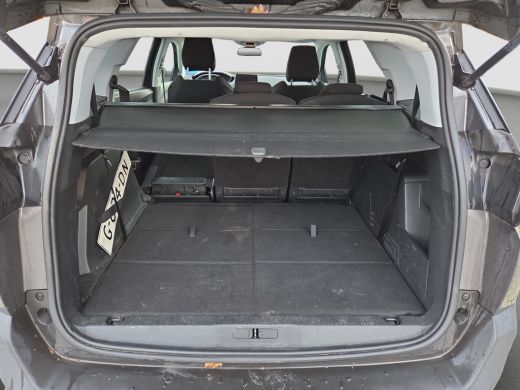 Peugeot 5008 1.2 Allure Advanced grip control Trekhaak | Camera | Full map navigatie | Parkeersensoren ActivLease financial lease