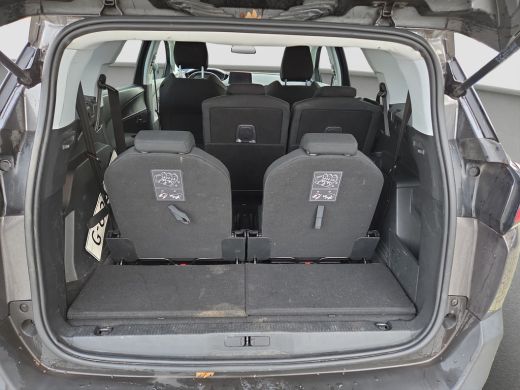 Peugeot 5008 1.2 Allure Advanced grip control Trekhaak | Camera | Full map navigatie | Parkeersensoren ActivLease financial lease