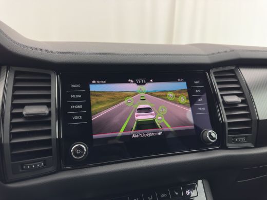 Skoda Kodiaq 1.5 TSI Sportline Business [ 7-Pers. ] (INCL-BTW) Aut. *LEATHER-MICROFIBRE | FULL-LED | ADAPTIVE-... ActivLease financial lease