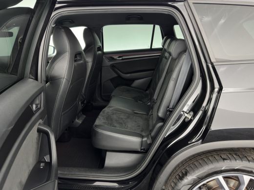 Skoda Kodiaq 1.5 TSI Sportline Business [ 7-Pers. ] (INCL-BTW) Aut. *LEATHER-MICROFIBRE | FULL-LED | ADAPTIVE-... ActivLease financial lease