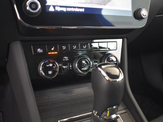 Skoda Superb Combi 1.5 TSI ACT Business Edition Plus 150pk/DSG AUTO | Camera achter | Elektri bestuudersstoel ... ActivLease financial lease