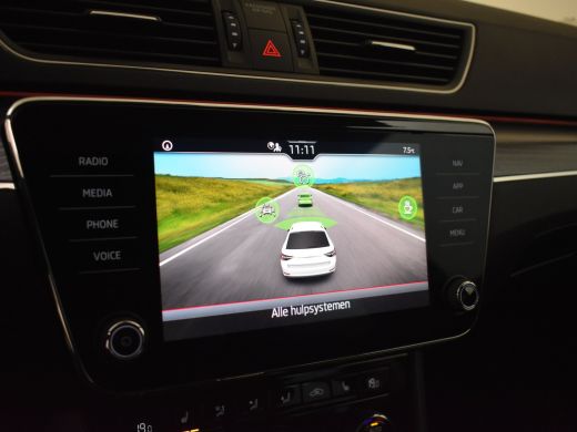 Skoda Superb Combi 1.5 TSI ACT Business Edition Plus 150pk/DSG AUTO | Camera achter | Elektri bestuudersstoel ... ActivLease financial lease