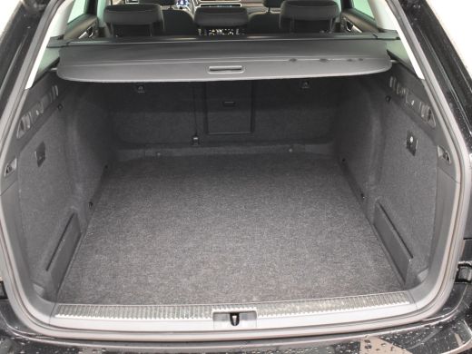 Skoda Superb Combi 1.5 TSI ACT Business Edition Plus 150pk/DSG AUTO | Camera achter | Elektri bestuudersstoel ... ActivLease financial lease