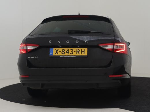 Skoda Superb Combi 1.5 TSI ACT Business Edition Plus 150pk/DSG AUTO | Camera achter | Elektri bestuudersstoel ... ActivLease financial lease