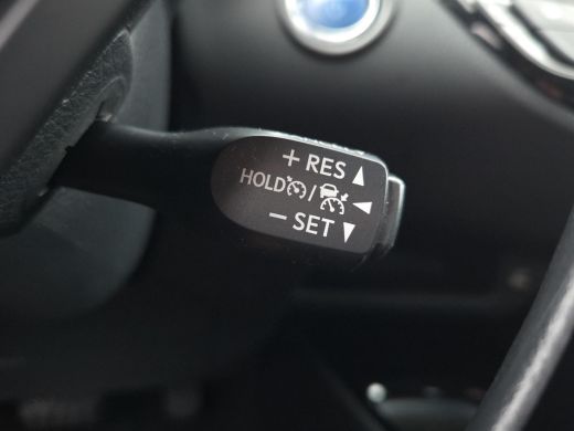 Toyota C-HR 1.8 Hybrid Executive | Apple CarPlay | Stoel/Stuur/Ruit verwarming | Rijklaarprijs incl. garantie | ActivLease financial lease