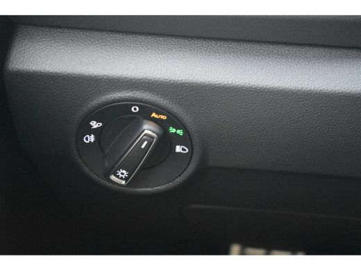 Volkswagen T-Roc 1.5 TSI 150PK R-line | TREKHAAK | STOELVERW. | CAMERA ACHTER | ADAPT. CRUISE | APP. CONNECT | AIR... ActivLease financial lease