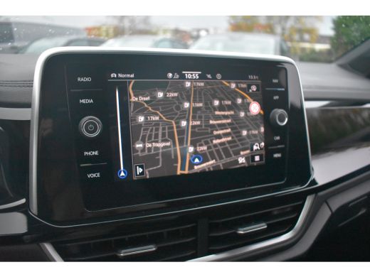 Volkswagen T-Roc 1.5 TSI 150PK R-line | TREKHAAK | STOELVERW. | CAMERA ACHTER | ADAPT. CRUISE | APP. CONNECT | AIR... ActivLease financial lease