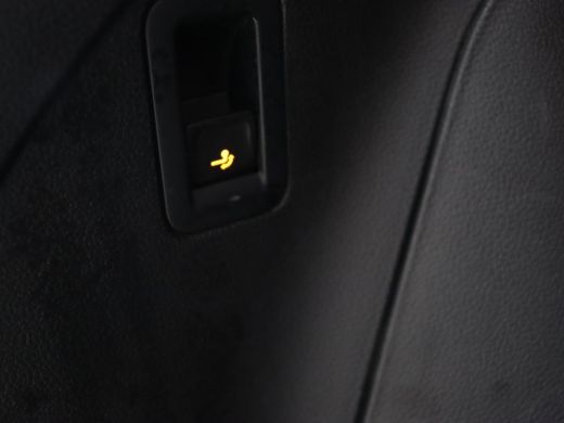 Volkswagen Tiguan 1.4 eHybrid R Line | Panoramadak | Trekhaak | Stoelverwarming | Camera | 20'' | Park Assist | Car... ActivLease financial lease