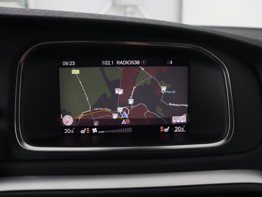 Volvo  V40 2.0 T4 Sport | Stoelverwarming | Camera | Leder/Alcantara | Park Assist | Full LED | Navigatie | ... ActivLease financial lease