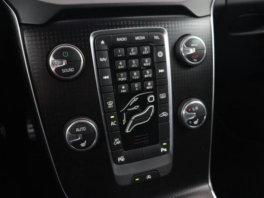 Volvo  V40 2.0 T4 Sport | Stoelverwarming | Camera | Leder/Alcantara | Park Assist | Full LED | Navigatie | ... ActivLease financial lease