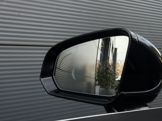 Volvo  V60 2.0 T8 Twin Engine AWD Inscription | Gelamineerd glas | 360 camera | Sportstoel | BLIS | Pilot As... ActivLease financial lease