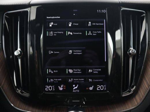 Volvo  XC60 2.0 Recharge T6 AWD Inscription | Panoramadak | Trekhaak | Leder | Stoel & stuurverwarming | Adap... ActivLease financial lease