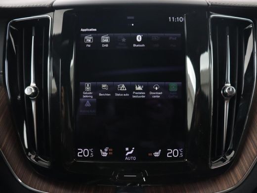 Volvo  XC60 2.0 Recharge T6 AWD Inscription | Panoramadak | Trekhaak | Leder | Stoel & stuurverwarming | Adap... ActivLease financial lease