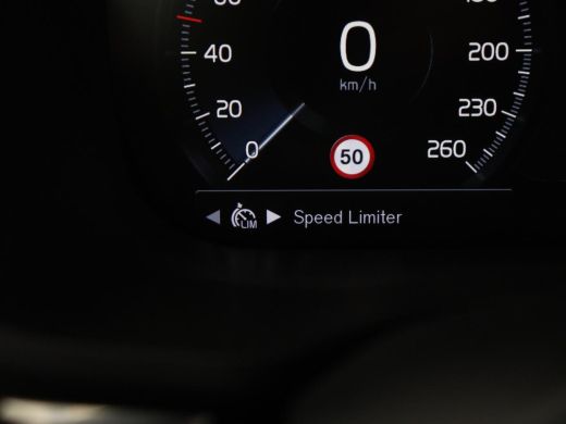 Volvo  XC60 2.0 Recharge T6 AWD Inscription | Panoramadak | Trekhaak | Leder | Stoel & stuurverwarming | Adap... ActivLease financial lease