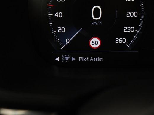 Volvo  XC60 2.0 Recharge T6 AWD Inscription | Panoramadak | Trekhaak | Leder | Stoel & stuurverwarming | Adap... ActivLease financial lease