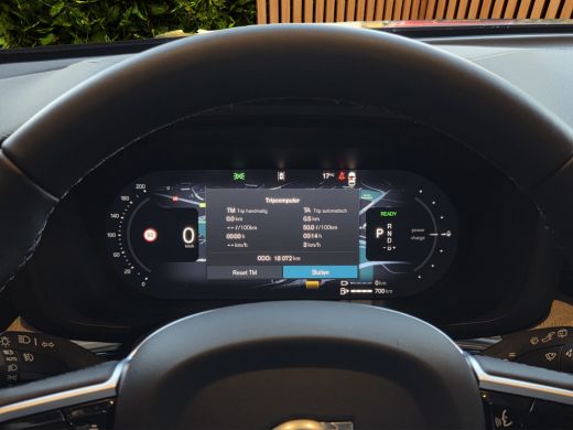 Volvo  XC60 2.0 T6 Plug-in hybrid AWD Ultra Dark | Trekhaak | 360 Camera | Panoramadak | Harman/Kardon | Pilo... ActivLease financial lease