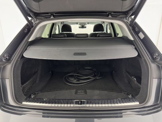 Audi e-tron 55 quattro Business edition Plus 95 kWh [ 3-Fase ] {SOH-88%} (INCL-BTW) *PANO | LUXURY-LEATHER | ... ActivLease financial lease