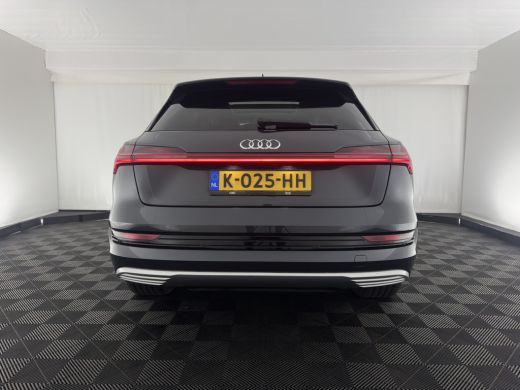 Audi e-tron 55 quattro Business edition Plus 95 kWh [ 3-Fase ] {SOH-88%} (INCL-BTW) *PANO | LUXURY-LEATHER | ... ActivLease financial lease