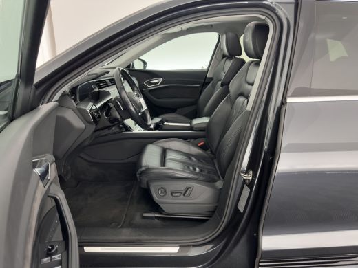 Audi e-tron 55 quattro Business edition Plus 95 kWh [ 3-Fase ] {SOH-88%} (INCL-BTW) *PANO | LUXURY-LEATHER | ... ActivLease financial lease