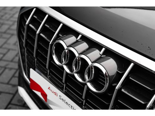 Audi Q3 35 TFSI S edition Competition 150Pk | Trekhaak | Stoelverw. voor | Camera achter | Keyless | Adap... ActivLease financial lease