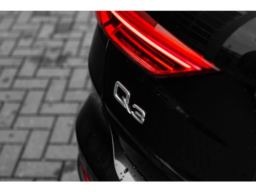 Audi Q3 35 TFSI S edition Competition 150Pk | Trekhaak | Stoelverw. voor | Camera achter | Keyless | Adap... ActivLease financial lease