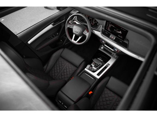 Audi Q5 50 TFSI e S edition Competition | Panoramadak | Luchtvering | City | Tour | Trekhaak | Leder | HUD | ActivLease financial lease