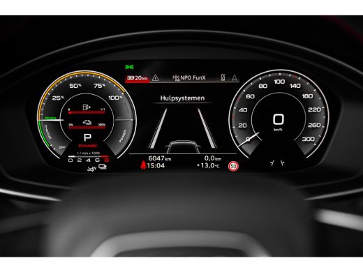 Audi Q5 50 TFSI e S edition Competition | Panoramadak | Luchtvering | City | Tour | Trekhaak | Leder | HUD | ActivLease financial lease