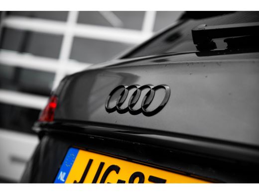 Audi Q5 50 TFSI e S edition Competition | Panoramadak | Luchtvering | City | Tour | Trekhaak | Leder | HUD | ActivLease financial lease