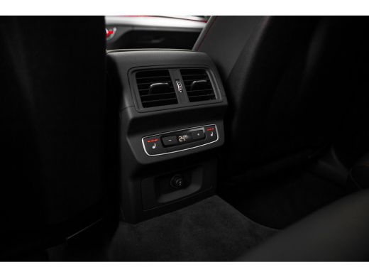 Audi Q5 50 TFSI e S edition Competition | Panoramadak | Luchtvering | City | Tour | Trekhaak | Leder | HUD | ActivLease financial lease