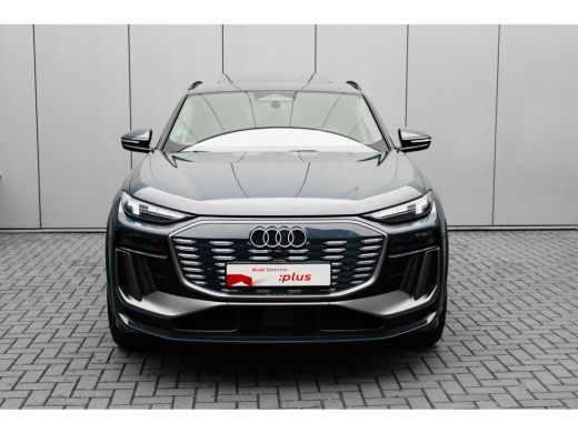 Audi Q6 e-tron Advanced edition performance 100 kWh 306PK | Panorama dak | 360 camera | Trekhaak | Ledere bekled... ActivLease financial lease